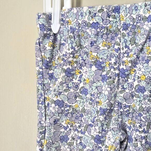 5/$10 Carters Floral Leggings Size 18 M - Picture 2 of 3